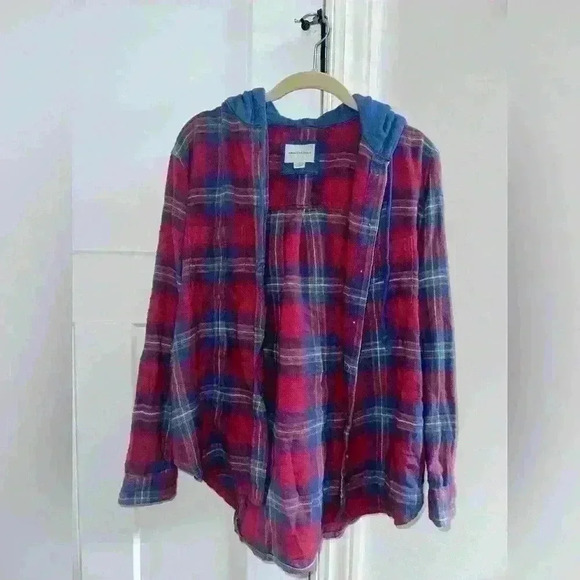 American Eagle Outfitters Tops - American Eagle Flannel Hoodie